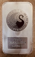 THE PERTH MINT 99.99 ONE OUNCE SILVER BAR KANGAROO NICE!