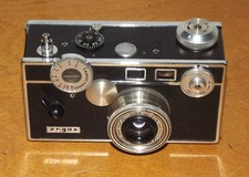 Vintage Argus C3 Black Bakelite Rangefinder Camera wth Leather Case-VG Condition