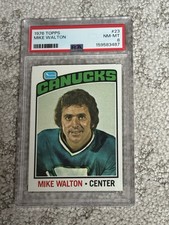1976 TOPPS HOCKEY CARD PSA 8 MIKE WALTON VANCOUVER CANUCKS