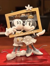 Vtg Hallmark Disney Mickey and Minnie Love Made For Two Figurine Valentine 4.5"